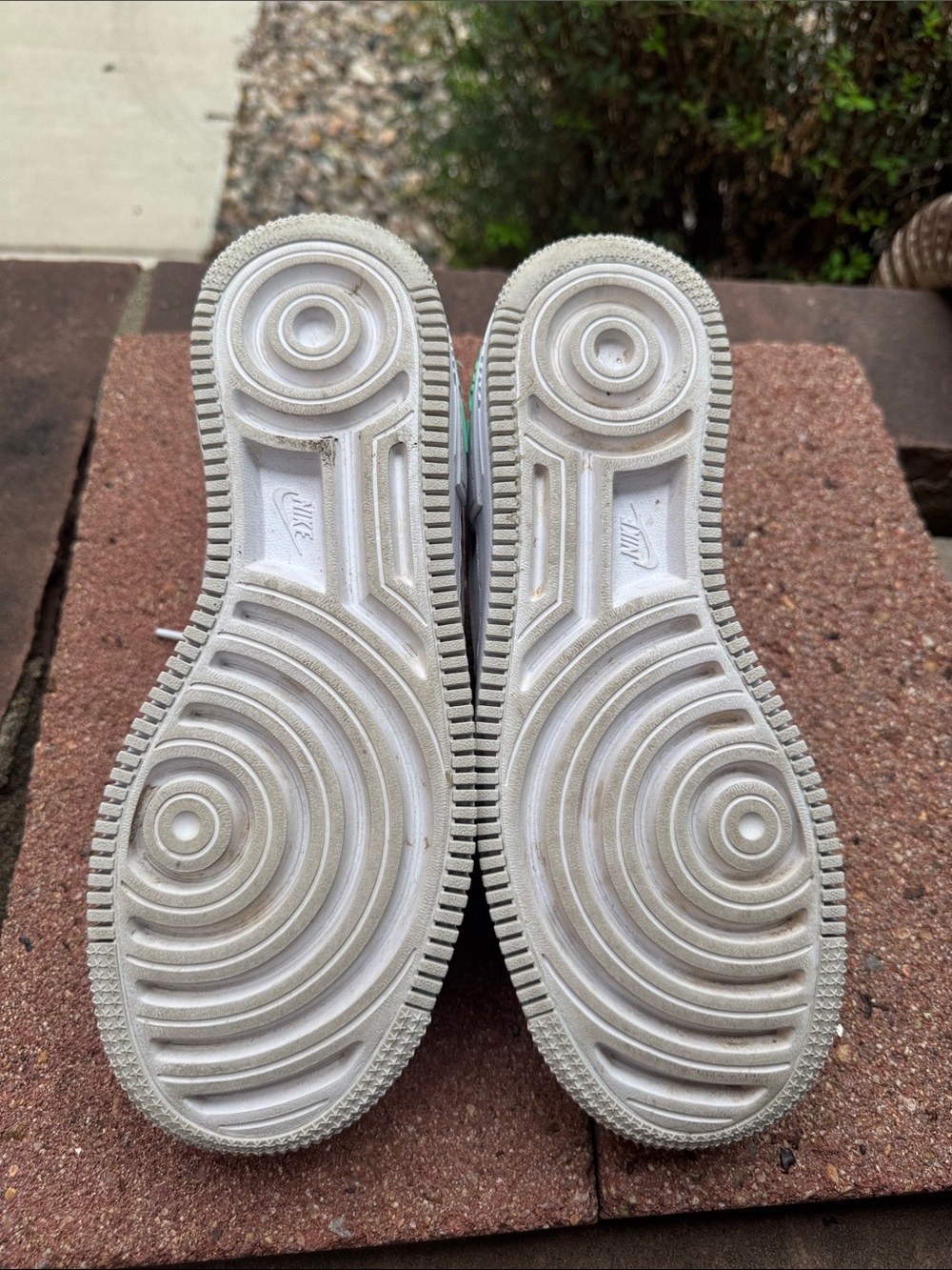 Women’s Nike Air Force 1 Low - White with Mint Green and lavendar Accents Size 9 - Picture 5 of 9